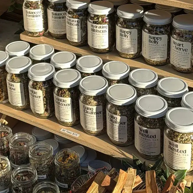Hydrating Hibiscus Loose Leaf Herbal Tea | Glass Jar
