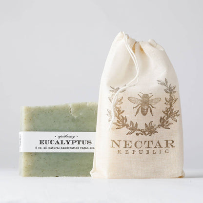 Goat's Milk + Honey : Bath Soap ( moisturize, exfoliate )